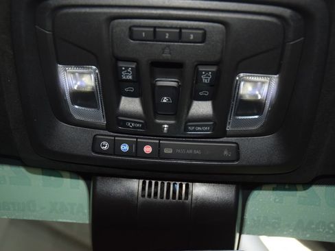 Used 2024 GMC Sierra 2500 AT4X AWD/4WD image 55