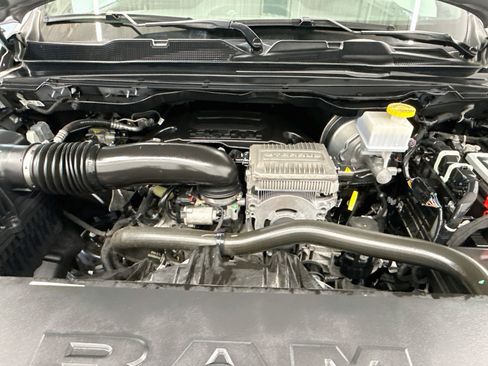 Used 2024 RAM 1500 Big Horn AWD/4WD image 33