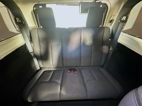 Used 2016 Jeep Wrangler Sport image 13