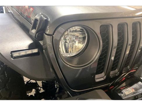 Used 2021 Jeep Gladiator Rubicon w/ Cold Weather Group image 29