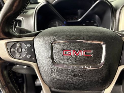Used 2018 GMC Canyon Denali image 22