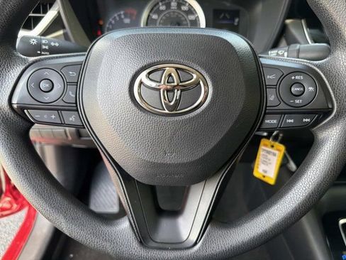 Certified 2022 Toyota Corolla LE FWD image 22