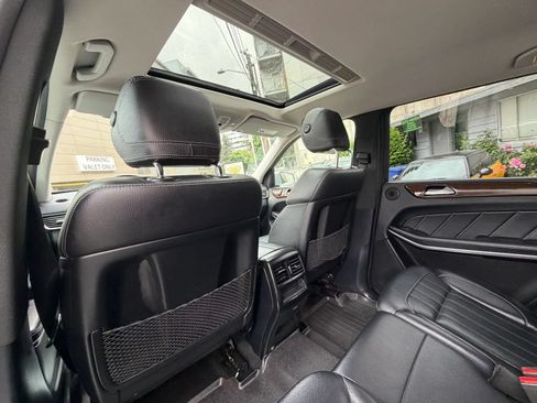 Used 2013 Mercedes-Benz GL 450 4MATIC image 39