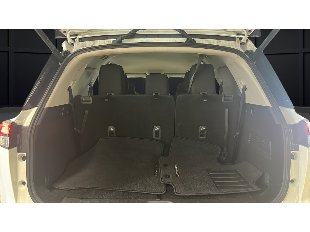 Used 2025 Nissan Pathfinder SV AWD/4WD image 25