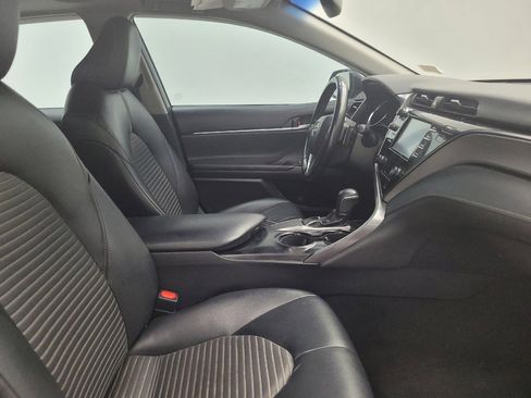 Used 2019 Toyota Camry SE w/ Convenience Package image 21