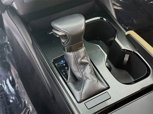 Used 2023 Lexus ES 350 w/ Premium Package image 19