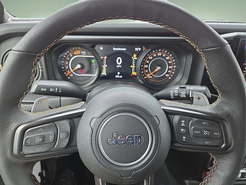 New 2025 Jeep Wrangler Unlimited Rubicon 392 image 24