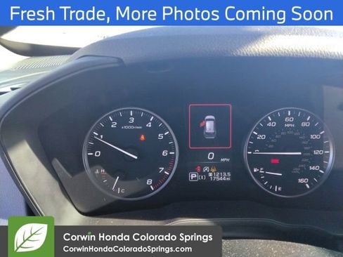 Used 2024 Subaru Crosstrek 2.0i Premium image 10