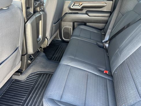 Used 2024 Chevrolet Silverado 2500 LT image 14