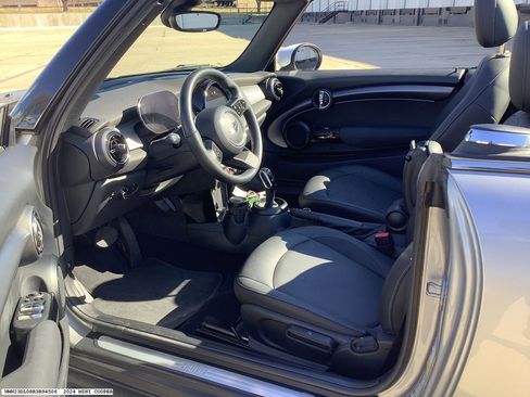 Used 2024 MINI Cooper Convertible image 12