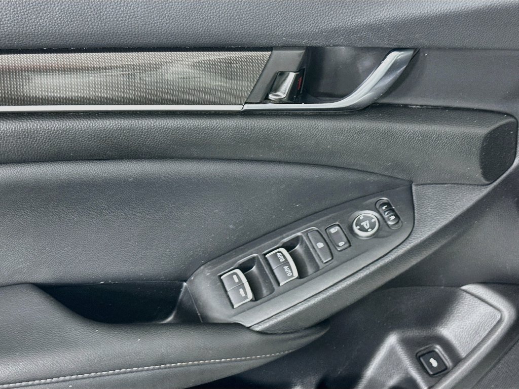 Used 2022 Honda Accord Sport image 24