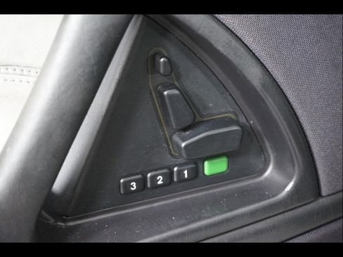 Used 2002 Mercedes-Benz SL 500 image 18