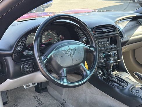 Used 1999 Chevrolet Corvette Coupe w/ Roof Pkg RWD image 30