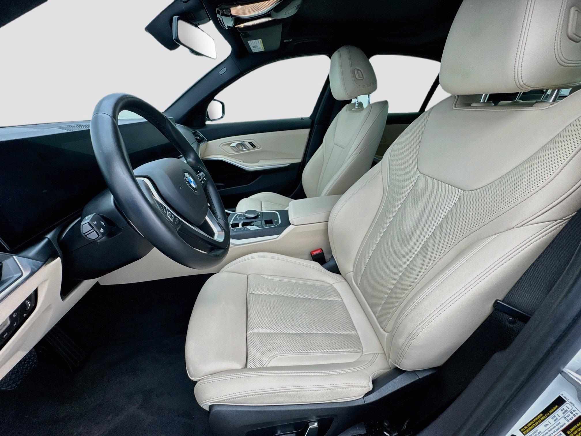 Used 2024 BMW 330i Sedan w/ Convenience Package RWD image 13