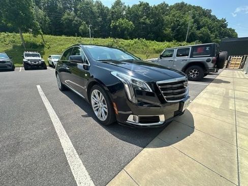 Used 2019 Cadillac XTS Luxury FWD image 13