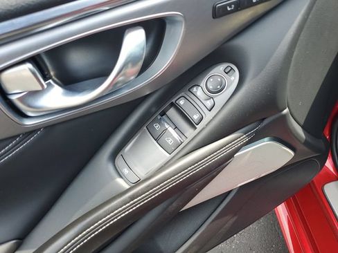 Used 2022 INFINITI Q60 3.0t Luxe w/ Essential Package AWD/4WD image 21