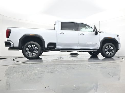 New 2026 GMC Sierra 3500 Denali w/ Technology Package image 26