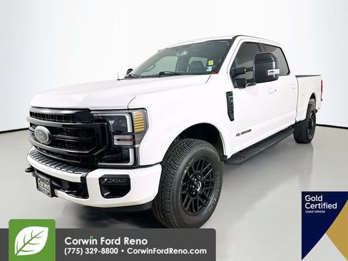 Certified 2022 Ford F350 Lariat w/ Black Appearance Package AWD/4WD image 3