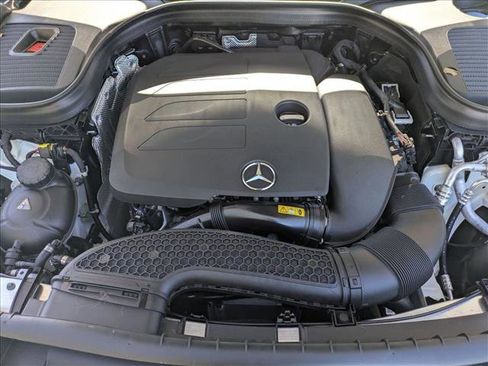 Certified 2022 Mercedes-Benz GLC 300 image 23