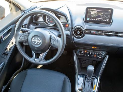 Used 2016 Scion iA image 21