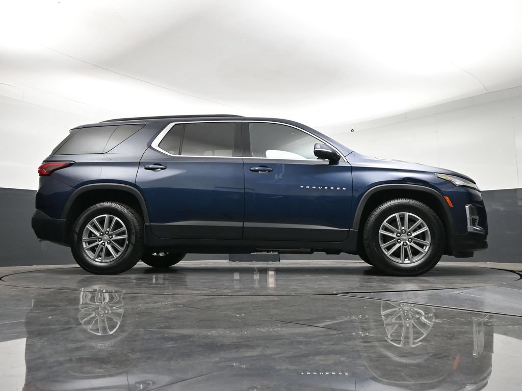 Certified 2023 Chevrolet Traverse LT w/ LPO, Floor Liner Package AWD/4WD image 29