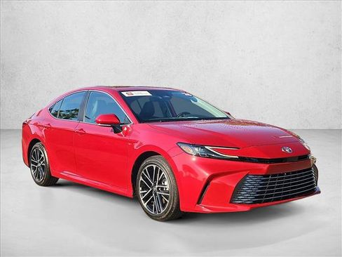 Certified 2026 Toyota Camry XLE FWD image 3
