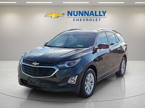 Used 2018 Chevrolet Equinox LT w/ Sun & Infotainment Package FWD image 1