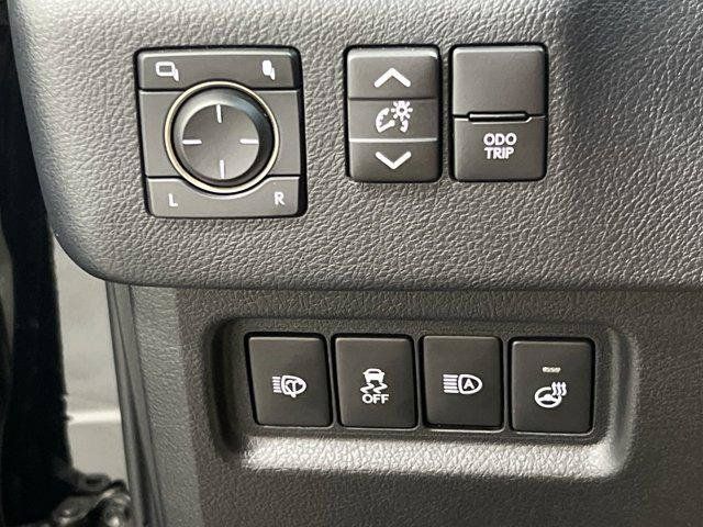 Certified 2023 Lexus GX 460 Premium w/ Premium Package AWD/4WD image 16