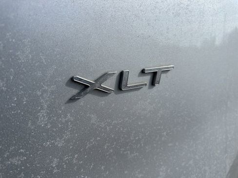 Used 2021 Ford Transit 350 XLT image 14