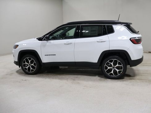 New 2026 Jeep Compass Limited image 4