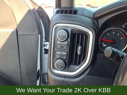 Used 2022 Chevrolet Silverado 2500 LTZ image 11