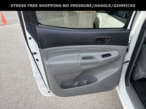 Used 2014 Toyota Tacoma PreRunner w/ Convenience Package image 23