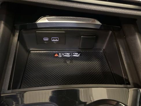 Certified 2024 Buick Envision Avenir AWD/4WD image 27