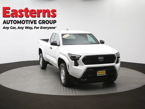 Used 2024 Toyota Tacoma SR RWD image 44