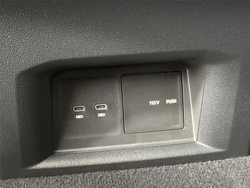 Used 2022 Volkswagen Atlas SEL Premium AWD/4WD image 41