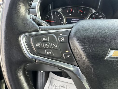 Used 2021 Chevrolet Equinox Premier image 30