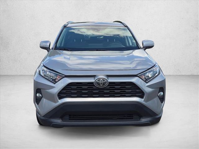 Used 2019 Toyota RAV4 XLE FWD image 2