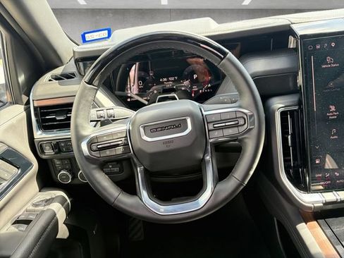 Used 2026 GMC Yukon Denali w/ Denali Reserve Package AWD/4WD image 21