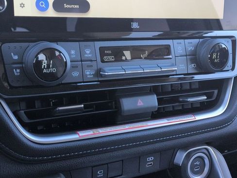 Certified 2026 Toyota Grand Highlander Platinum image 23