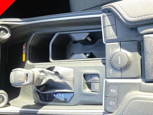 Certified 2024 Toyota Grand Highlander FWD image 30