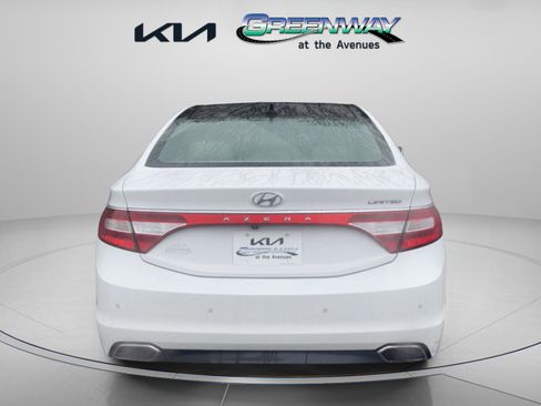 Used 2015 Hyundai Azera Limited image 3