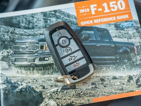 Used 2019 Ford F150 Platinum w/ Equipment Group 701A Luxury image 50