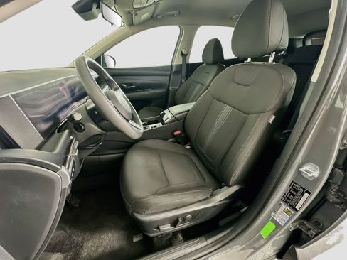Used 2025 Hyundai Tucson SEL FWD image 13