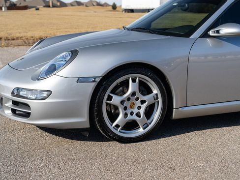 Used 2007 Porsche 911 Carrera image 22