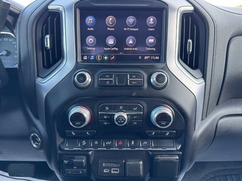 Used 2019 GMC Sierra 1500 SLE w/ X31 Off-Road Package AWD/4WD image 21