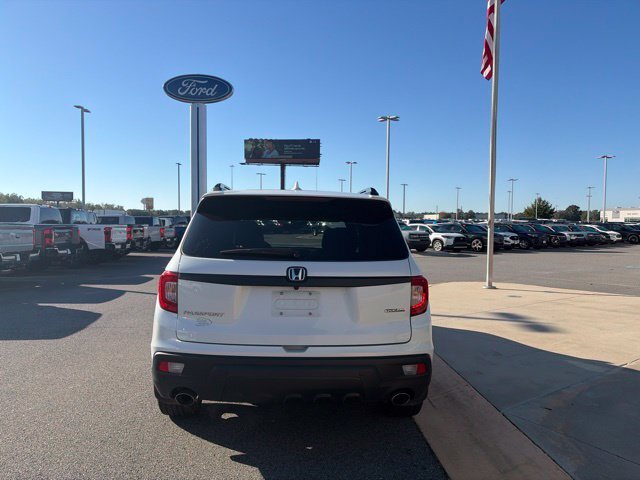Used 2021 Honda Passport Touring image 4