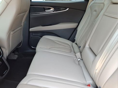 Certified 2022 Lincoln Nautilus Reserve w/ Class II Trailer Tow Package AWD/4WD image 17