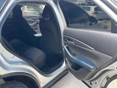 Used 2020 MAZDA CX-30 FWD image 13