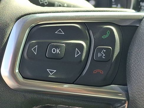 Used 2023 Jeep Wrangler Unlimited Sahara w/ Cold Weather Group AWD/4WD image 22