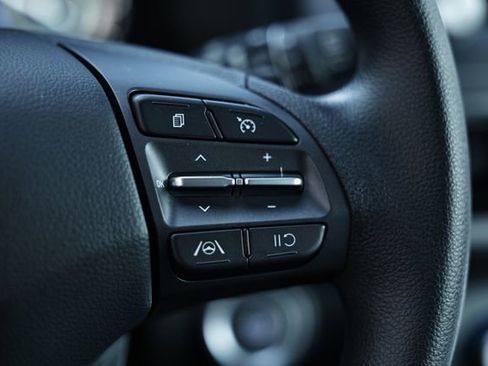 Used 2023 Hyundai Kona SE w/ Cargo Package FWD image 34
